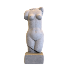 Sculpture pierre femme